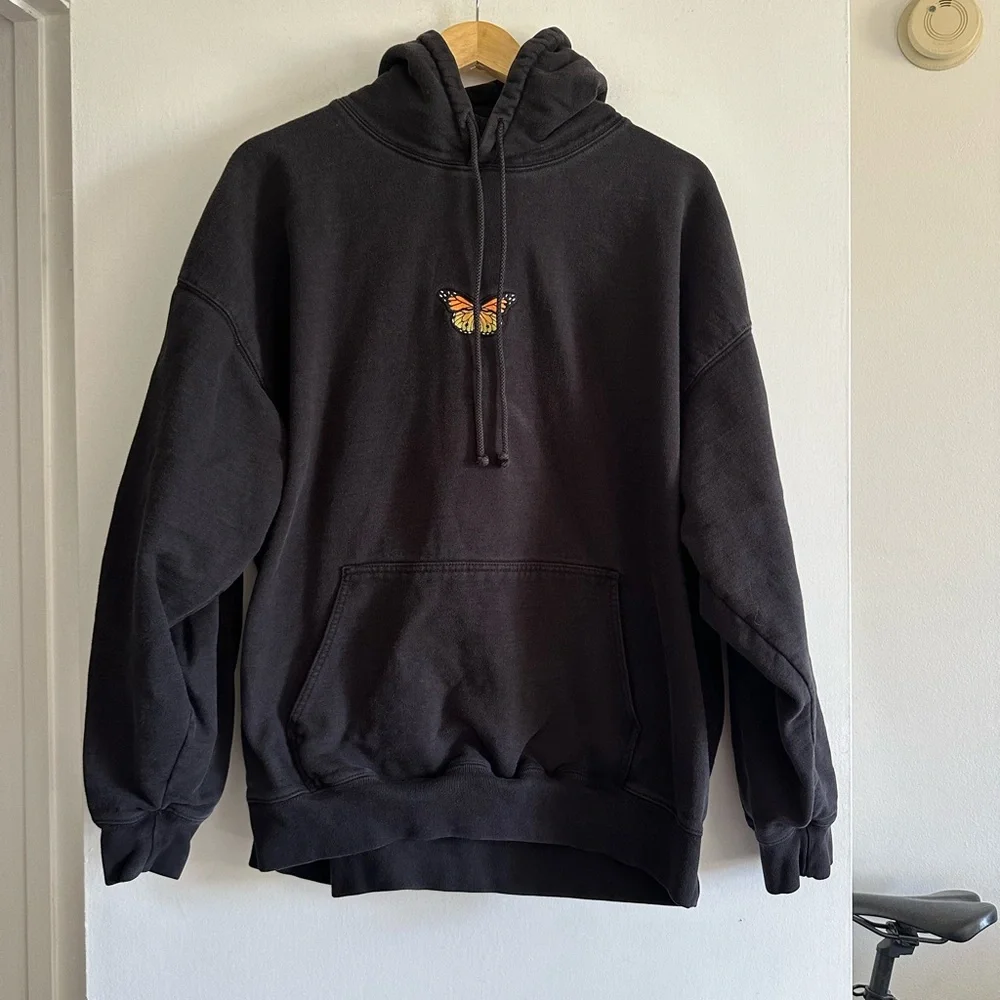 Brandy Melville Black Cotton Butterfly Hoodie Classic Neutral Sweatshirt size S - Picture 4 of 9